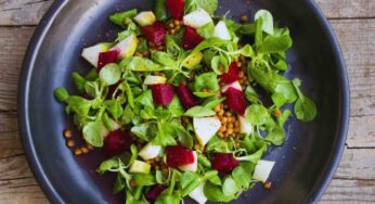 L’insalata ti si rovina sempre? Consigli per farla durare più a lungo