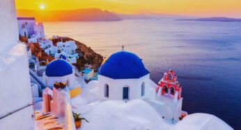 Emergenza a Santorini per un forte terremoto, cosa sta accadendo